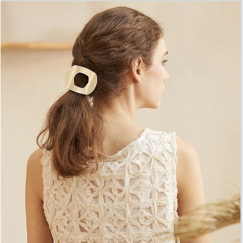 3 Pack Hair Claw Clips Red Black White Non Slip Grip Women Hair Accessories Set - Picture 11 of 12